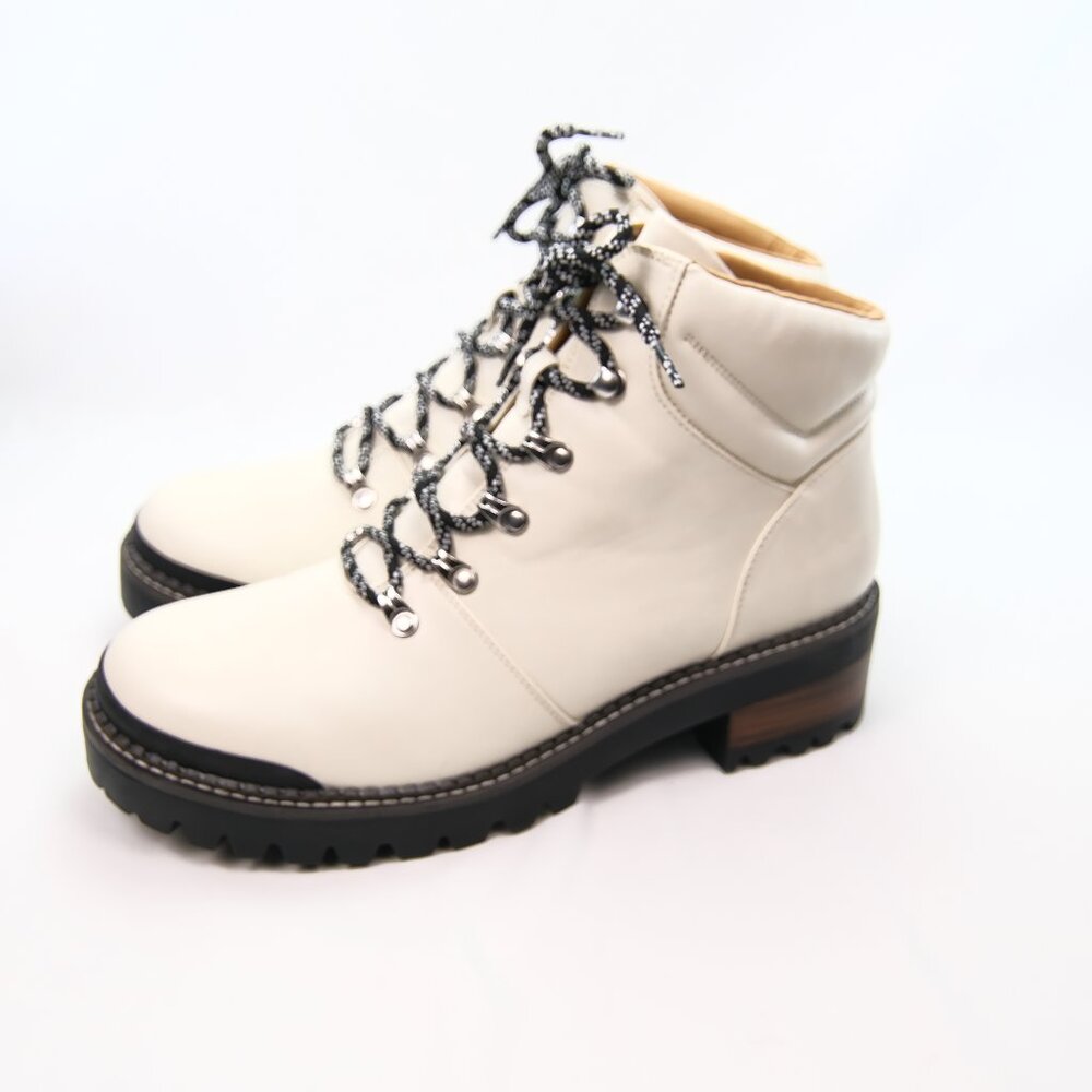 Universal Thread White combat boots with black and white laces size 11